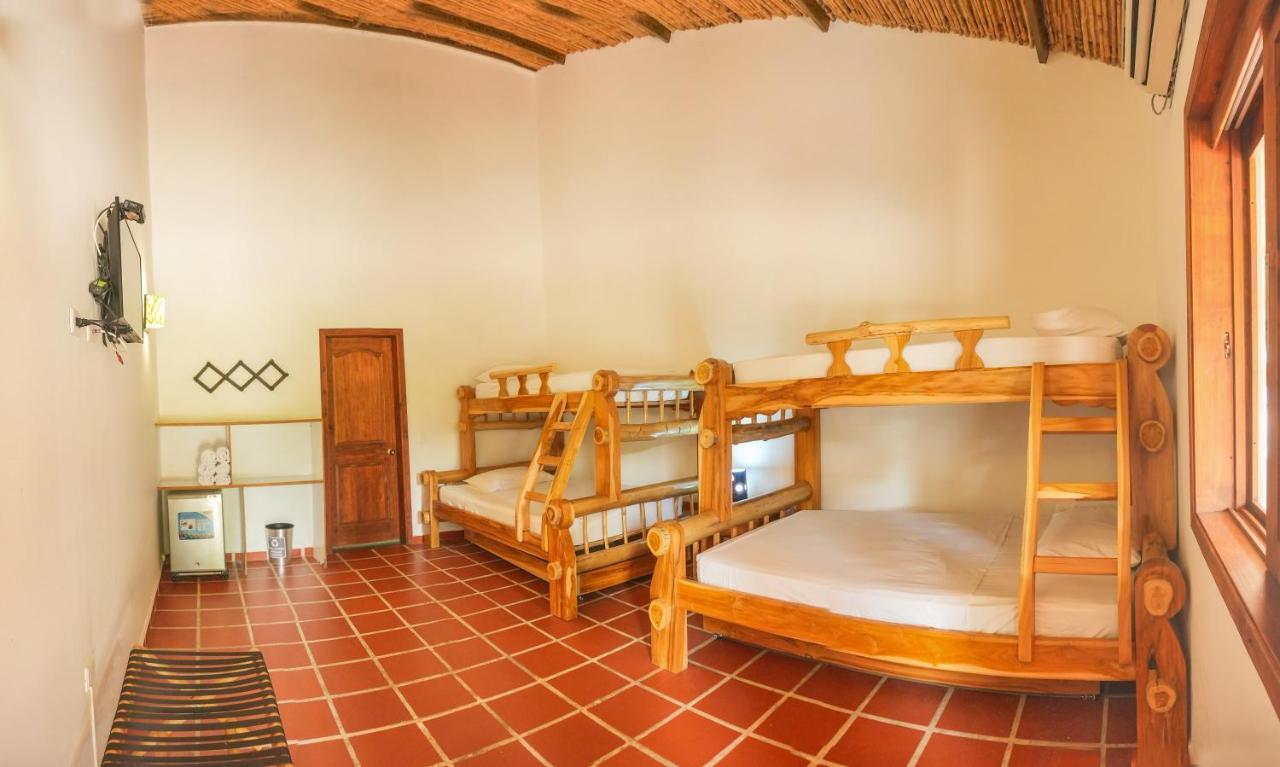 Brisas La Gaviota Hotel 4*